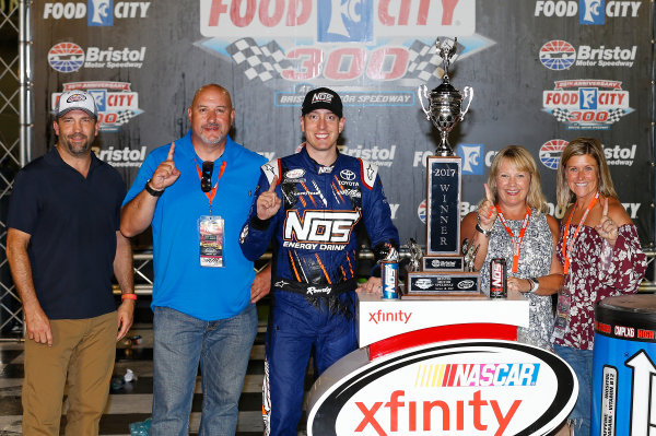 NASCAR XFINITY Series
Food City 300
Bristol Motor Speedway, Bristol, TN USA
Friday 18 August 2017
Kyle Busch, NOS Rowdy Toyota Camry, celebrates in victory lane.
World Copyright: John K Harrelson
LAT Images NASCAR XFINITY Series
Food City 300
Bristol Motor Speedway, Bristol, TN USA
Friday 18 August 2017
Kyle Busch, NOS Rowdy Toyota Camry, celebrates in victory lane.
World Copyright: John K Harrelson
LAT Images