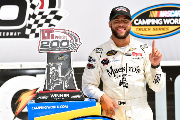 NASCAR Camping World Truck Series
LTI Printing 200
Michigan International Speedway, Brooklyn, MI USA
Saturday 12 August 2017
Darrell Wallace Jr, Maestro's Classic Chevrolet Silverado celebrates in Victory Lane
World Copyright: Nigel Kinrade
LAT Images NASCAR Camping World Truck Series
LTI Printing 200
Michigan International Speedway, Brooklyn, MI USA
Saturday 12 August 2017
Darrell Wallace Jr, Maestro's Classic Chevrolet Silverado celebrates in Victory Lane
World Copyright: Nigel Kinrade
LAT Images
