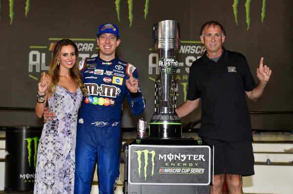 Monster Energy NASCAR Cup Series
Monster Energy NASCAR All-Star Race
Charlotte Motor Speedway, Concord, NC USA
Saturday 20 May 2017
Kyle Busch, Joe Gibbs Racing, M&M's Caramel Toyota Camry celebrates his win in Victory Lane
World Copyright: Nigel Kinrade
LAT Images
ref: Digital Image 17CLT1nk07406 Monster Energy NASCAR Cup Series
Monster Energy NASCAR All-Star Race
Charlotte Motor Speedway, Concord, NC USA
Saturday 20 May 2017
Kyle Busch, Joe Gibbs Racing, M&M's Caramel Toyota Camry celebrates his win in Victory Lane
World Copyright: Nigel Kinrade
LAT Images
ref: Digital Image 17CLT1nk07406