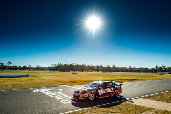 2017 Supercars Championship Round 8.
Ipswich SuperSprint, Queensland Raceway, Queensland, Australia.
Friday 28th July to Sunday 30th July 2017.
Will Davison, Tekno Autosports Holden.
World Copyright: Daniel Kalisz/ LAT Images
Ref: Digital Image 280717_VASCR8_DKIMG_7837.jpg 2017 Supercars Championship Round 8.
Ipswich SuperSprint, Queensland Raceway, Queensland, Australia.
Friday 28th July to Sunday 30th July 2017.
Will Davison, Tekno Autosports Holden.
World Copyright: Daniel Kalisz/ LAT Images
Ref: Digital Image 280717_VASCR8_DKIMG_7837.jpg