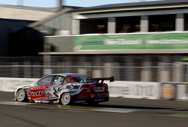 Round 4 - Hamilton 400.
Hamilton City Street Circuit, Hamilton, New Zealand.
17th - 18th April 2010.
Car 2, Commodore VE, Garth Tander, HRT, Holden Commodore VE, Toll Holden Racing Team.
World Copyright: Mark Horsburgh / LAT Photographic
ref: 2-Tander-EV04-10-2181 Round 4 - Hamilton 400.
Hamilton City Street Circuit, Hamilton, New Zealand.
17th - 18th April 2010.
Car 2, Commodore VE, Garth Tander, HRT, Holden Commodore VE, Toll Holden Racing Team.
World Copyright: Mark Horsburgh / LAT Photographic
ref: 2-Tander-EV04-10-2181