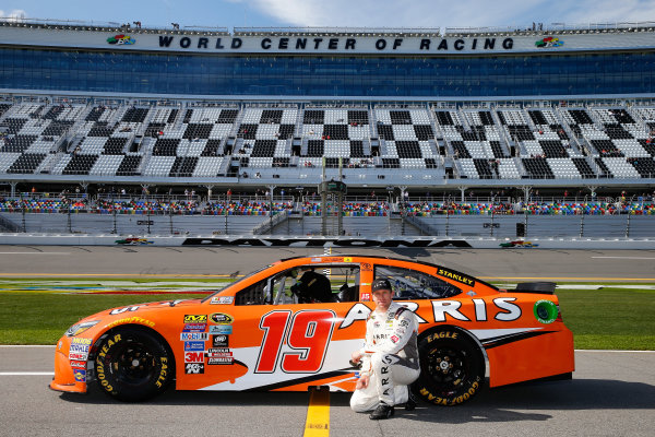 13-21 February, 2016, Daytona Beach, Florida USA
Carl Edwards, driver of the #19 ARRIS Toyota, poses with his car after qualifying for the NASCAR Sprint Cup Series Daytona 500 at Daytona International Speedway on February 14, 2016 in Daytona Beach, Florida.
LAT Photo USA via NASCAR via Getty Images 13-21 February, 2016, Daytona Beach, Florida USA
Carl Edwards, driver of the #19 ARRIS Toyota, poses with his car after qualifying for the NASCAR Sprint Cup Series Daytona 500 at Daytona International Speedway on February 14, 2016 in Daytona Beach, Florida.
LAT Photo USA via NASCAR via Getty Images