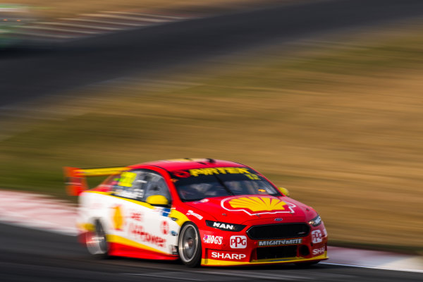 2017 Supercars Championship Round 2. 
Tasmania SuperSprint, Simmons Plains Raceway, Tasmania, Australia.
Friday April 7th to Sunday April 9th 2017.
Fabian Coulthard drives the #12 Shell V-Power Racing Team Ford Falcon FGX.
World Copyright: Daniel Kalisz/LAT Images
Ref: Digital Image 070417_VASCR2_DKIMG_1466.JPG