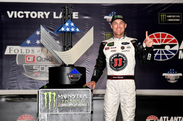 Monster Energy NASCAR Cup Series
Folds of Honor Quik Trip 500
Atlanta Motor Speedway, Hampton, GA USA
Sunday 25 February 2018
Kevin Harvick, Stewart-Haas Racing, Jimmy John's Ford Fusion wins
World Copyright: Rusty Jarrett
NKP / LAT Images