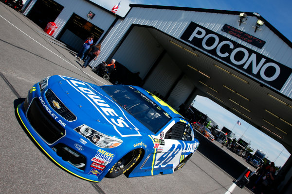 Monster Energy NASCAR Cup Series
AXALTA presents the Pocono 400
Pocono Raceway, Long Pond, PA USA
Friday 9 June 2017
Jimmie Johnson, Hendrick Motorsports, Lowe's Chevrolet SS
World Copyright: Lesley Ann Miller
LAT Images
ref: Digital Image lam_170609POC10098 Monster Energy NASCAR Cup Series
AXALTA presents the Pocono 400
Pocono Raceway, Long Pond, PA USA
Friday 9 June 2017
Jimmie Johnson, Hendrick Motorsports, Lowe's Chevrolet SS
World Copyright: Lesley Ann Miller
LAT Images
ref: Digital Image lam_170609POC10098