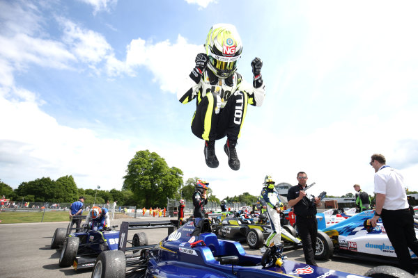2016 BRDC F3 Championship
Oulton Park, Cheshire, 28th-30th May 2016,
Ricky Collard (GBR) Carlin BRDC F3
World Copyright.Ebrey/LAT Photographic 2016 BRDC F3 Championship
Oulton Park, Cheshire, 28th-30th May 2016,
Ricky Collard (GBR) Carlin BRDC F3
World Copyright.Ebrey/LAT Photographic