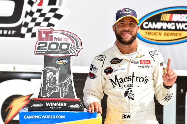 NASCAR Camping World Truck Series
LTI Printing 200
Michigan International Speedway, Brooklyn, MI USA
Saturday 12 August 2017
Darrell Wallace Jr, Maestro's Classic Chevrolet Silverado celebrates in Victory Lane
World Copyright: Nigel Kinrade
LAT Images NASCAR Camping World Truck Series
LTI Printing 200
Michigan International Speedway, Brooklyn, MI USA
Saturday 12 August 2017
Darrell Wallace Jr, Maestro's Classic Chevrolet Silverado celebrates in Victory Lane
World Copyright: Nigel Kinrade
LAT Images